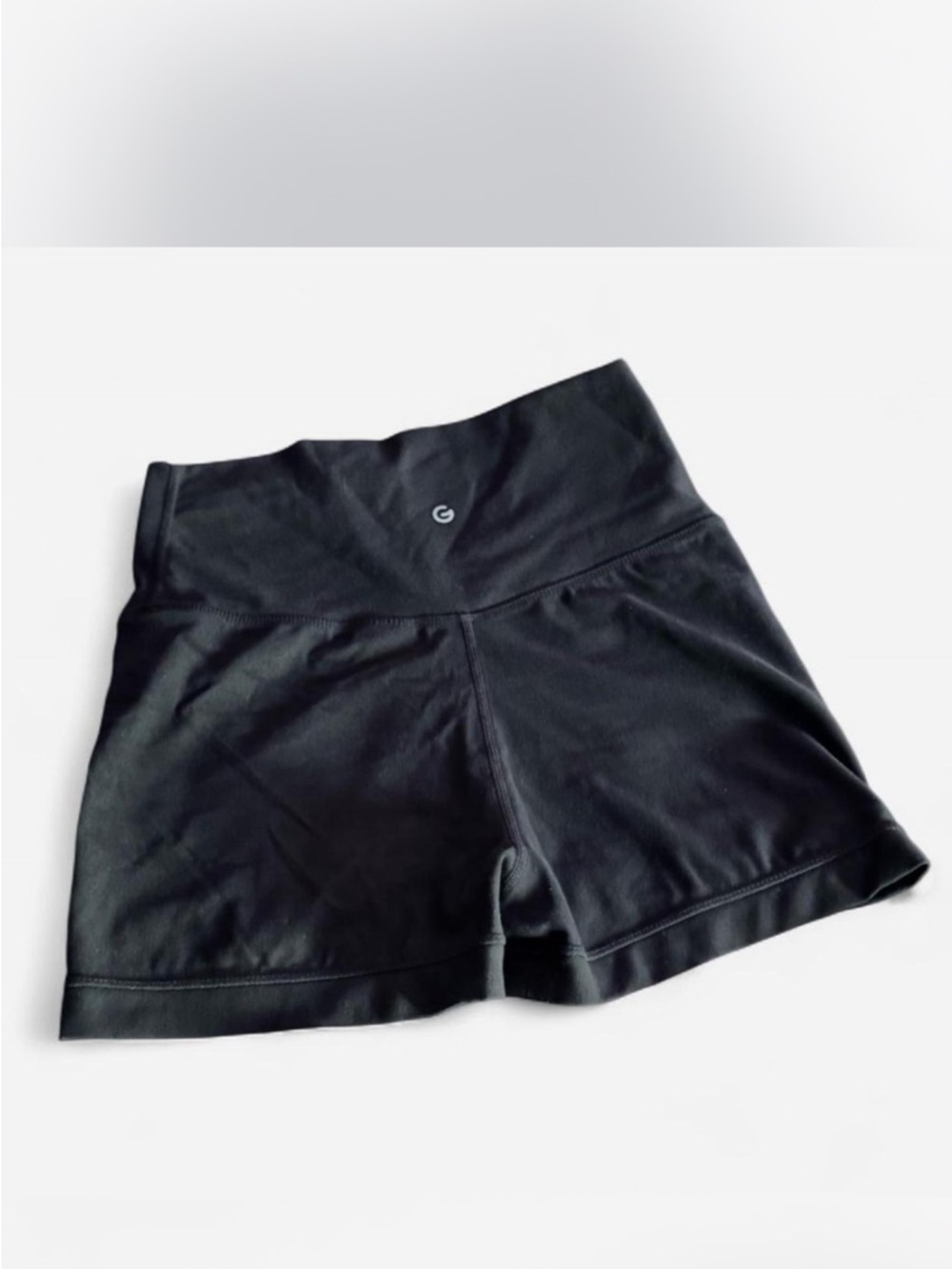 GLOWMODE 2.5” Featherfit Ultra Short Anti-slip Biker Shorts - Black